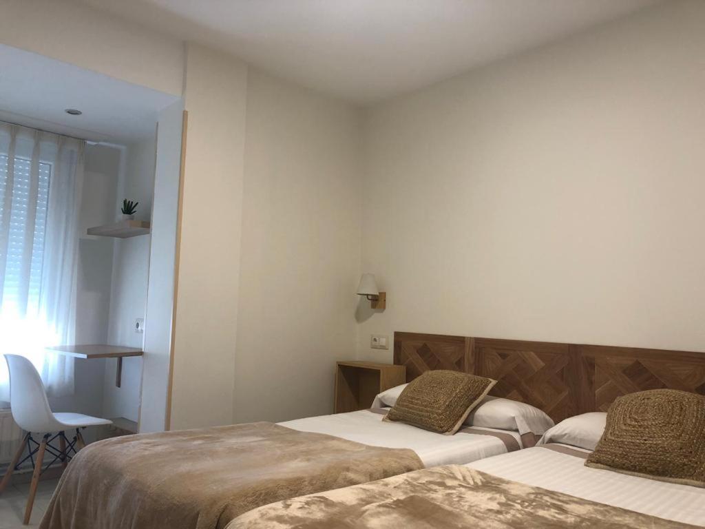 Pension Cantabrico Navia Bagian luar foto