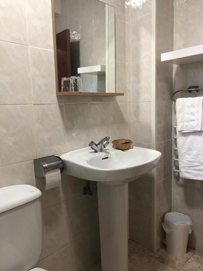 Pension Cantabrico Navia Bagian luar foto