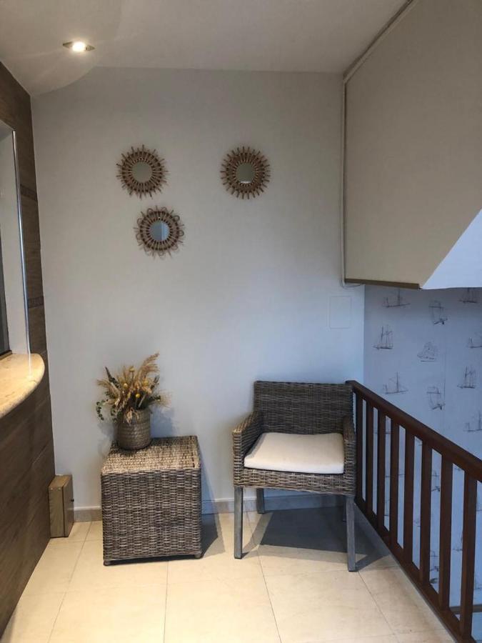Pension Cantabrico Navia Bagian luar foto