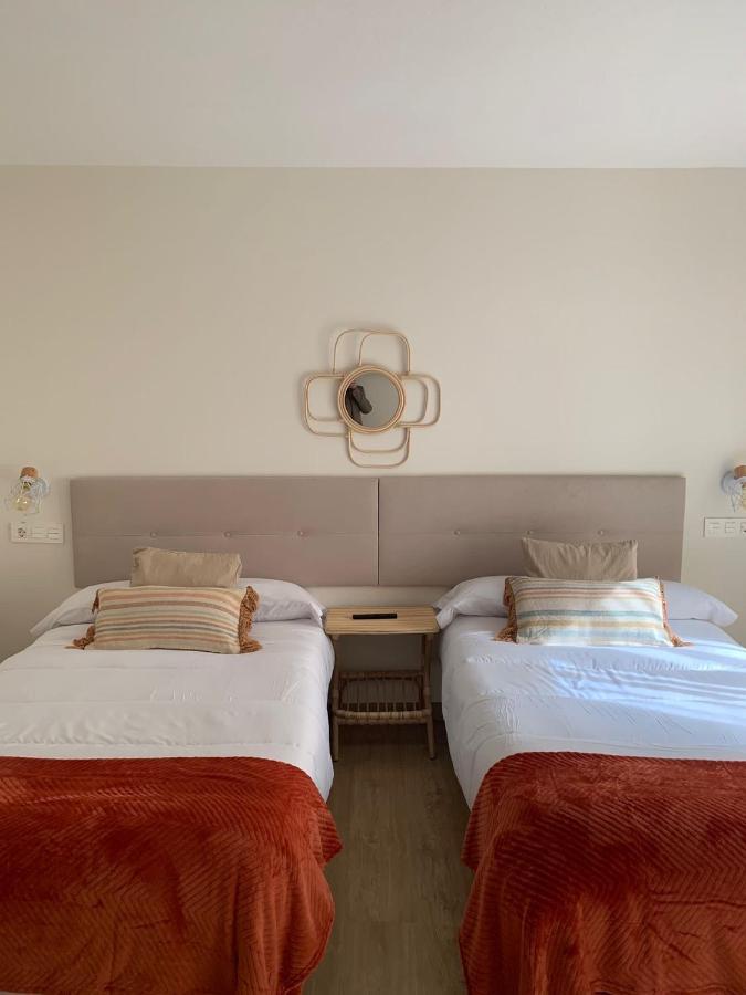 Pension Cantabrico Navia Bagian luar foto